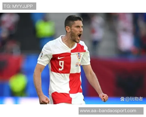 迈阿密国际首失一球门将失误送点苏里奇稳健罚入扳平比分