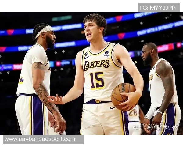 湖人是否该在里夫斯身价高峰时交易他火箭等球队或成最佳选择