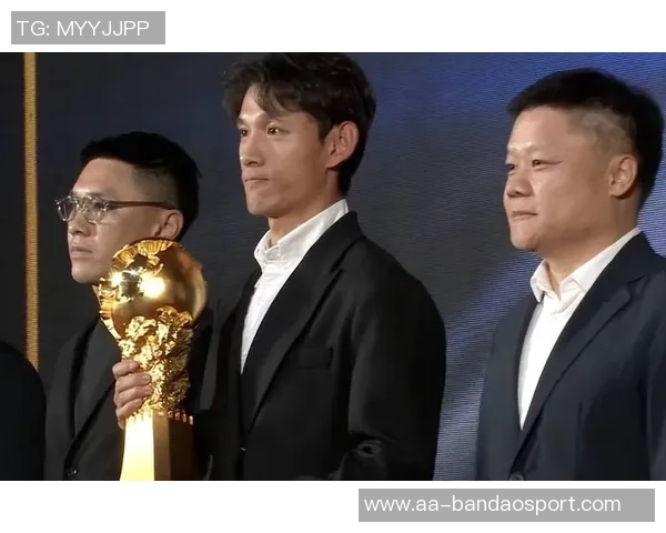 中超第29轮最佳球员候选名单揭晓王燊超钟义浩法比奥泽卡兰克尔泽齐聚争夺荣耀