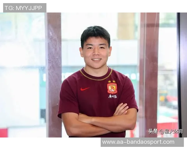新一代中国男足崛起王博豪魏祥鑫徐彬相继征战欧洲联赛