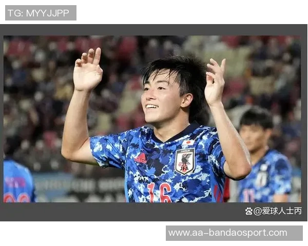 海港险遭重创相马勇纪头球击中立柱错失良机 海港险遭重创相马勇纪头球击中立柱错失良机