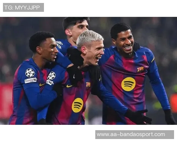 西甲最新动态皇马暂时领先巴萨今晚迎战塞维亚挑战 西甲最新动态皇马暂时领先巴萨今晚迎战塞维亚挑战